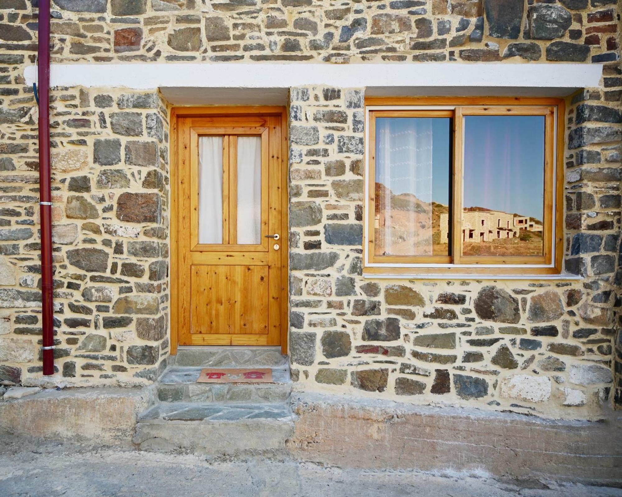 锡蒂亚Stone House别墅 外观 照片